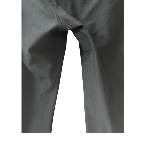 L.L. Bean Black Capri Leggings Size Small Polyester Spandex Blend - Picture 7 of 8